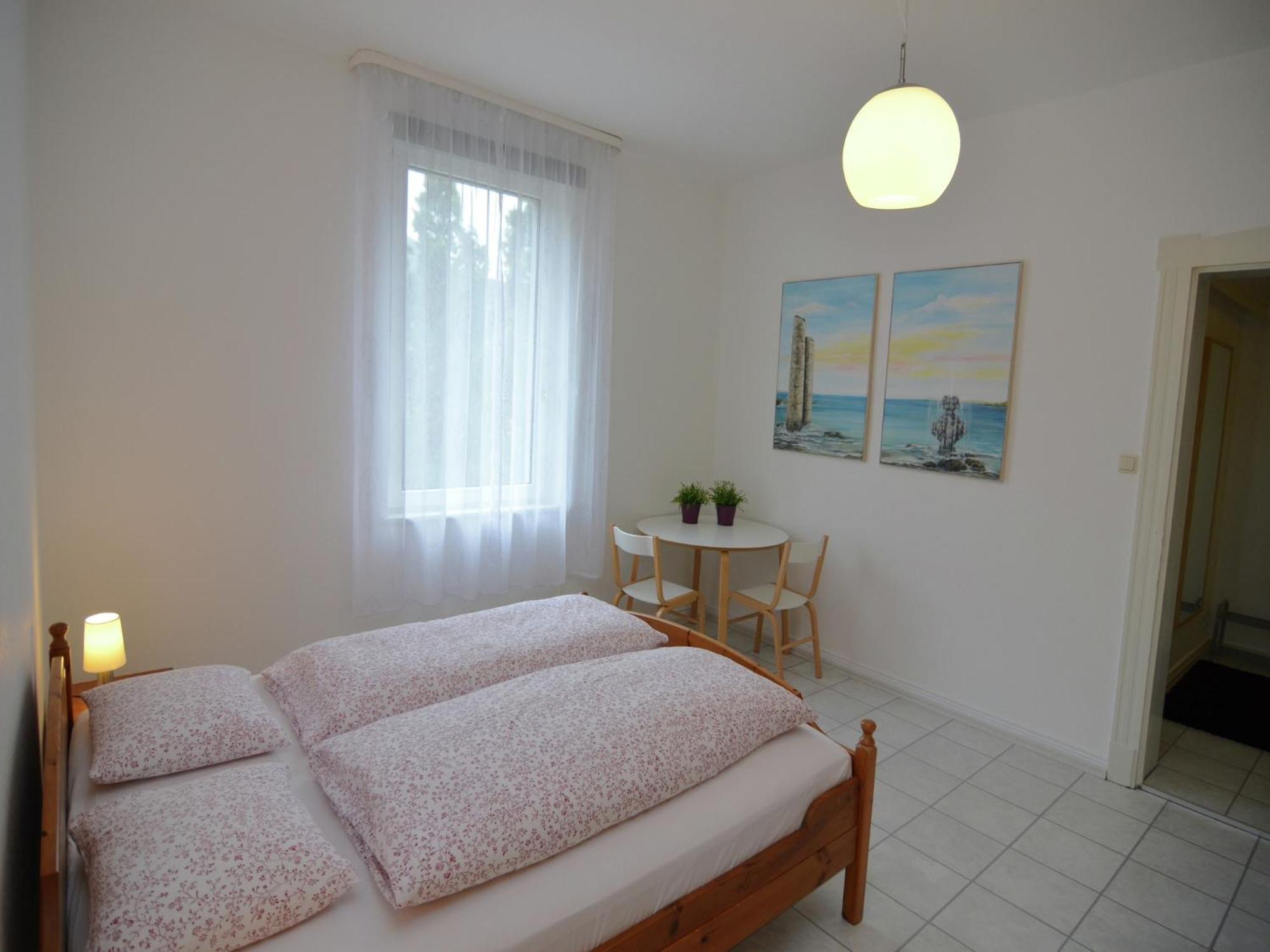 Spacious Apartment In Weser Uplands With Garden Bad Pyrmont Exterior photo